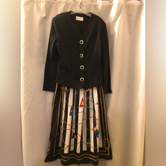 Neiman Marcus Oberon skirt set. Vintage. Size 14 - Picture 15 of 15